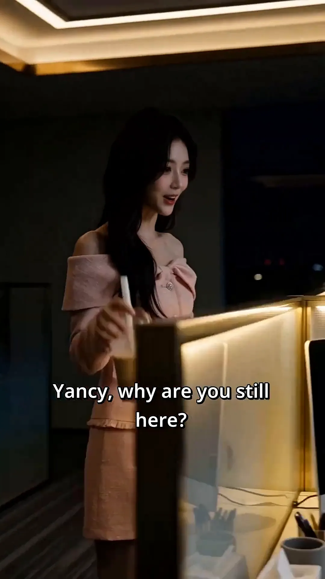 After I Quit, I’m Beyond His Reach - Three seconds. That’s how long it took Lu Siyuan to recognize her at the merger signing—his coffee cup hovering mid-air