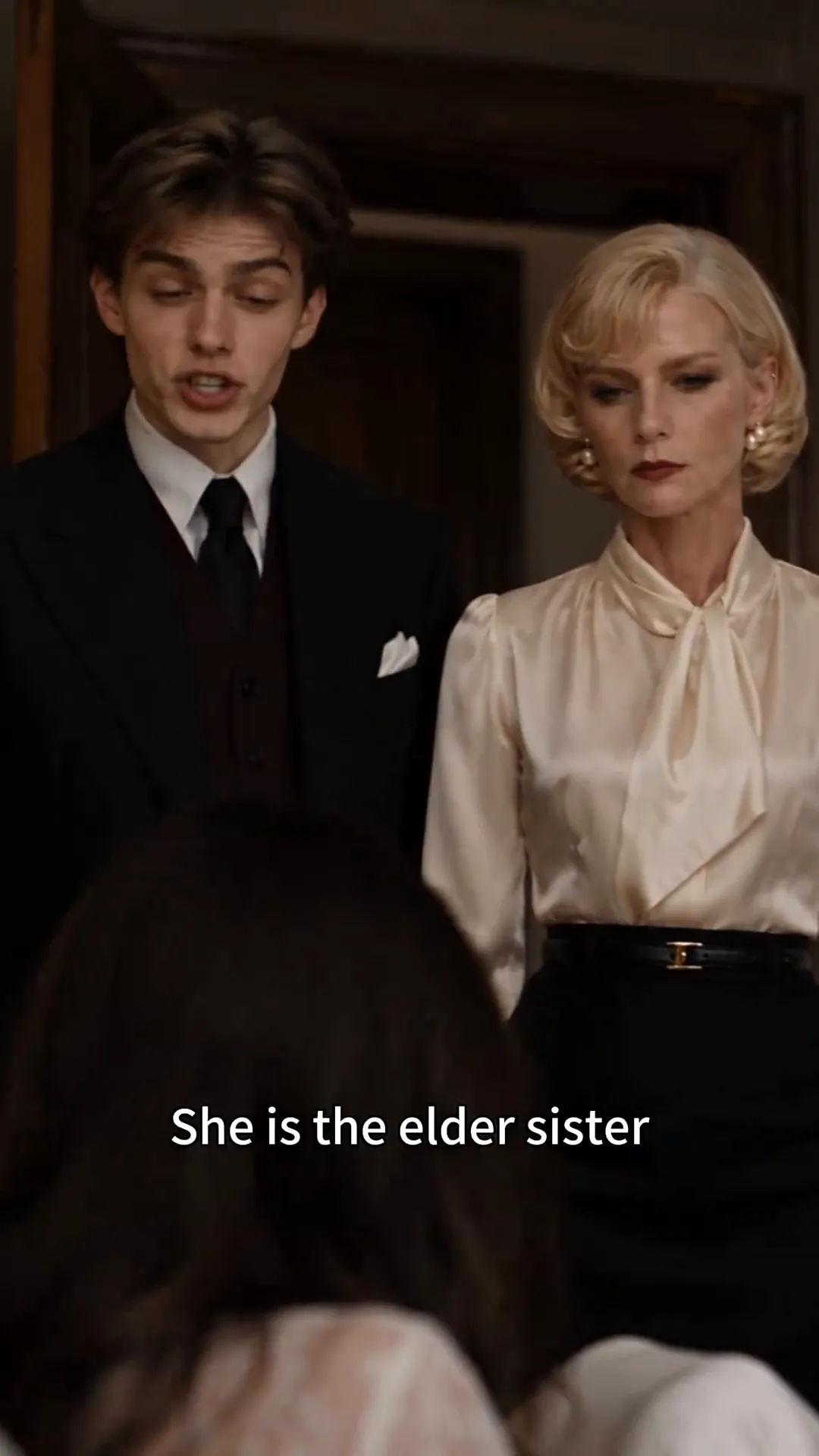 My Sister Stole My Groom, So I Made HisBrother the Mafia Heir - The Proposal in Red Silence